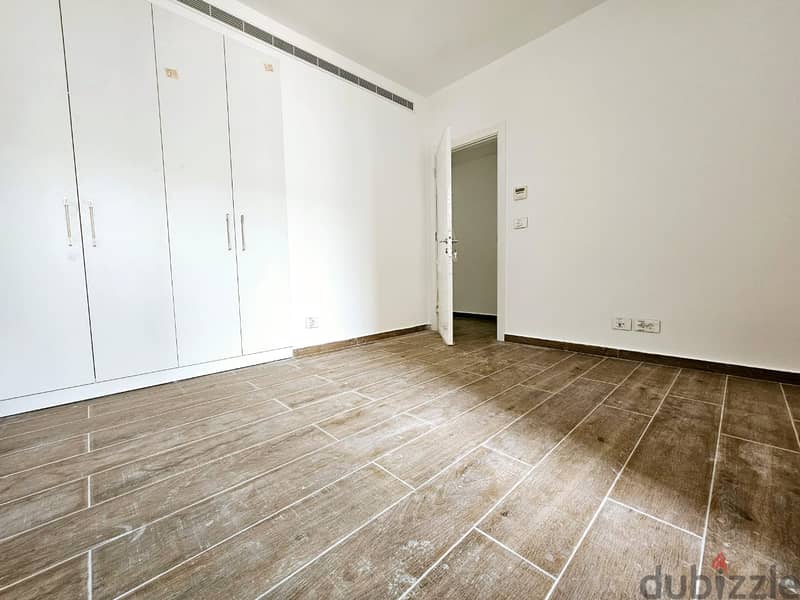 RA24-3572 Spacious Apartment in Clemenceau, 230m² is now for rent 3