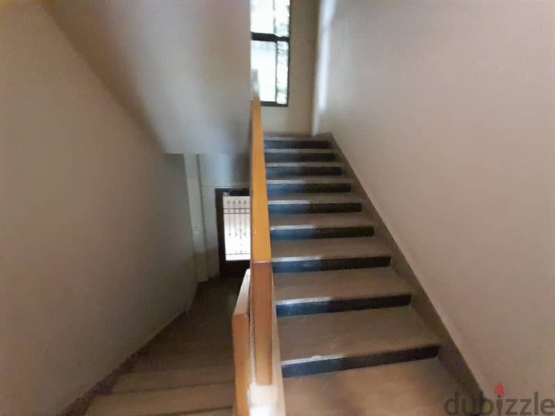 Semi furnished Apartment / Office in Mansouireh for rent 16