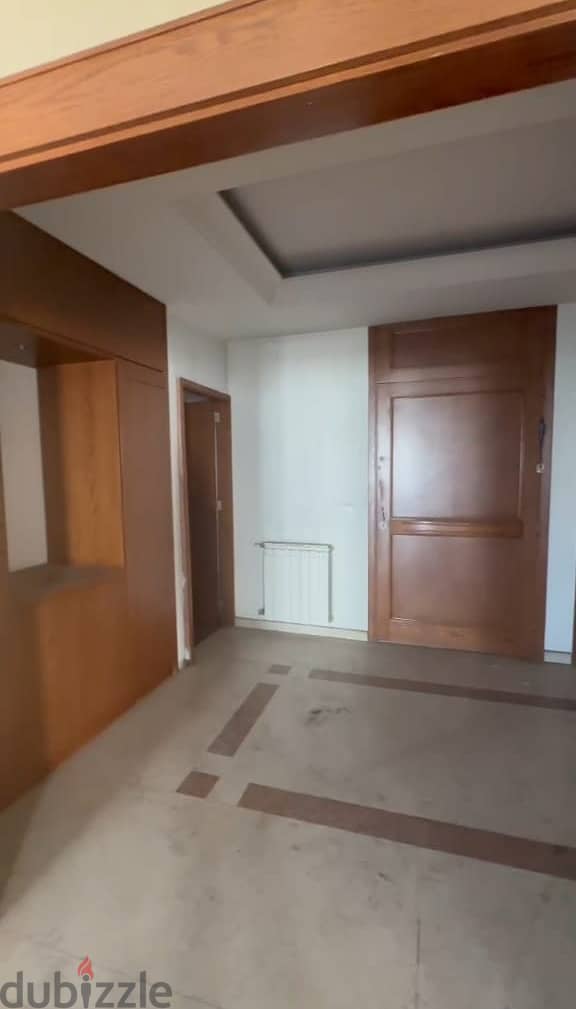 300 Sqm Apartment for sale in Achrafieh | 1 Apartment per floor 7