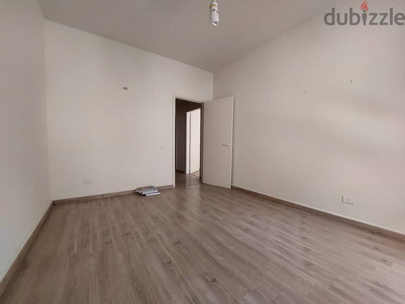 Prime Office Space for Sale in Elissarمكتب مميز للبيع في اليسار 3