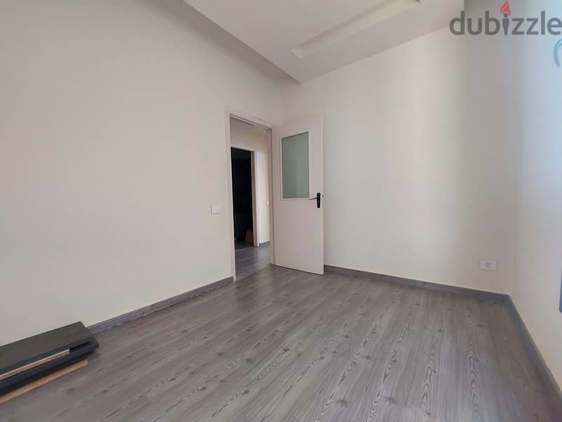 Prime Office for rent in Elissarمكتب مميز للبيع في اليسار 6