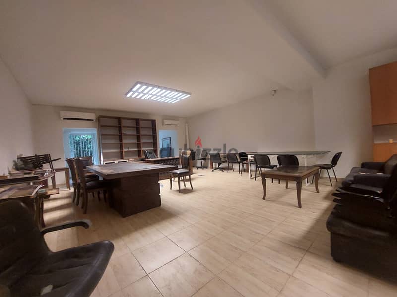 Prime office for rent in Rabiehمكتب مميز للايجار في الرابية 1