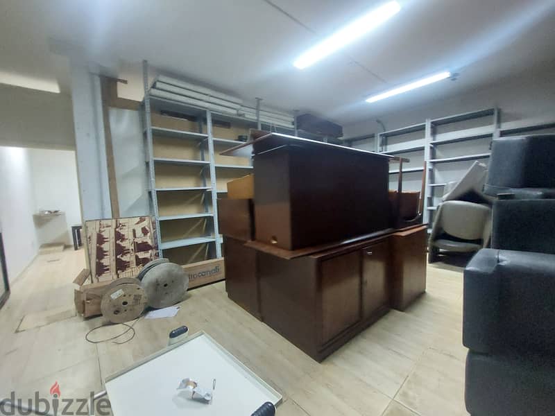 Prime office for rent in Rabiehمكتب مميز للايجار في الرابية 9