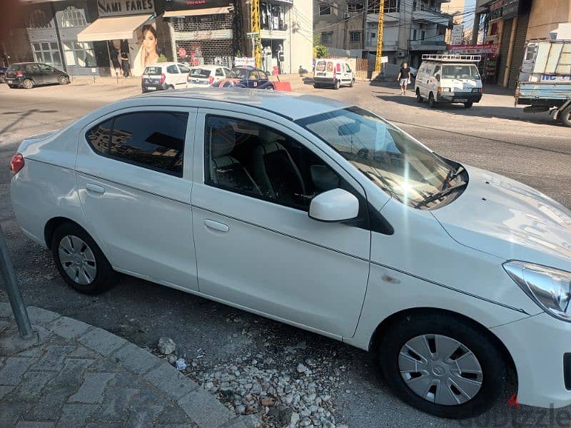 Mitsubishi Mirage 2014 4