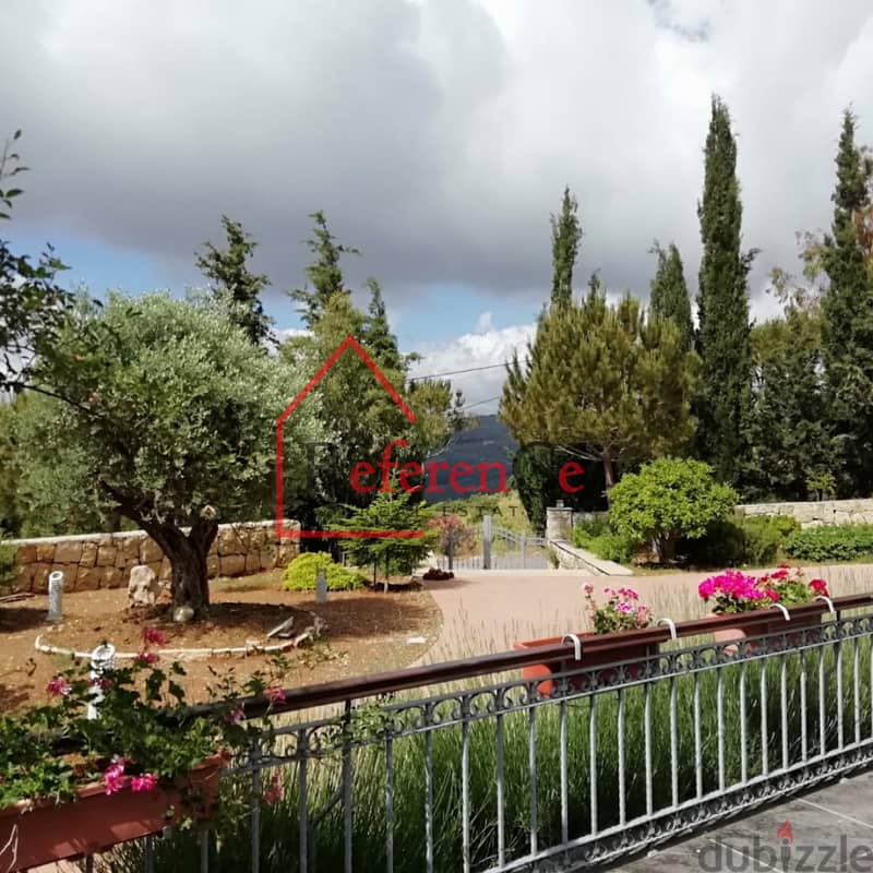 Gorgeous villa for sale in Bhamdoun. فيلا رائعة للبيع في ب. حمدون 5