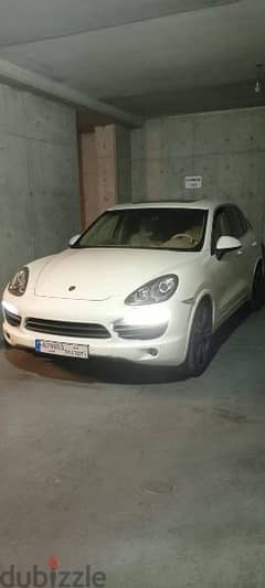 Porsche Cayenne 2011