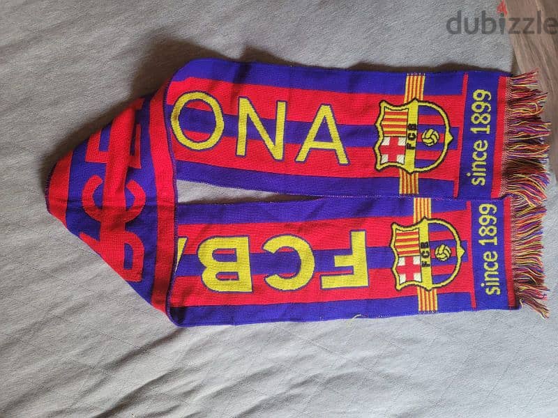 barcelona Scarf 0