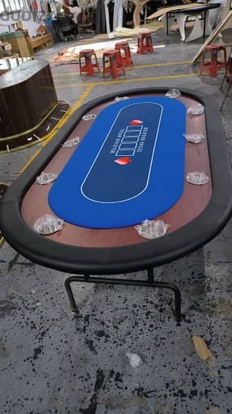 poker table