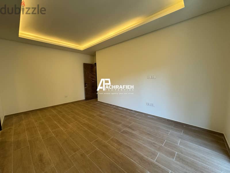 Apartment for Sale In Downtown - شقة للبيع في وسط بيروت 9