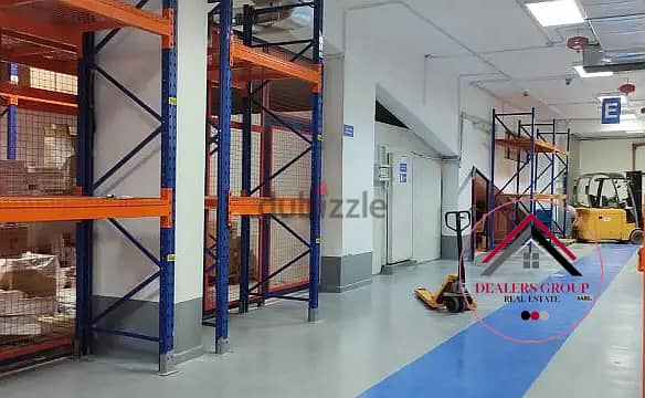 Prime Location Warehouse for sale in Jnah 3