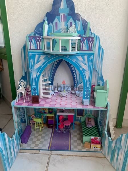 Frozen Doll House 2