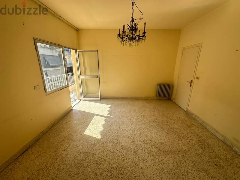 Apartment for sale in dekwaneh للبيع: شقة ثلاث غرف نوم في دكوانه 3