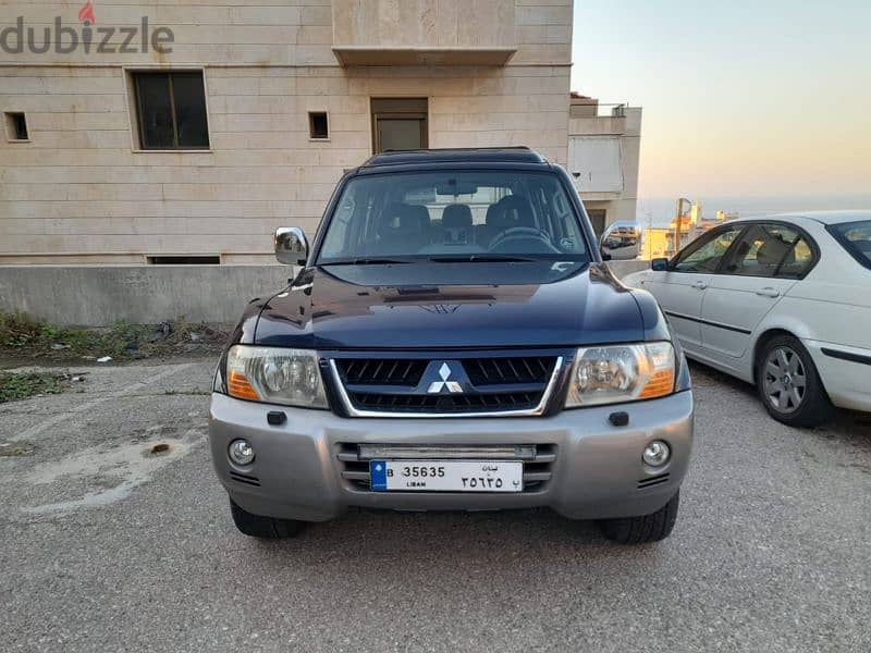 Mitsubishi Pajero GLS 3.8L 1