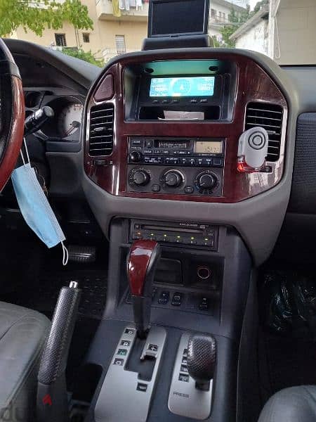 Mitsubishi Pajero GLS 3.8L 6