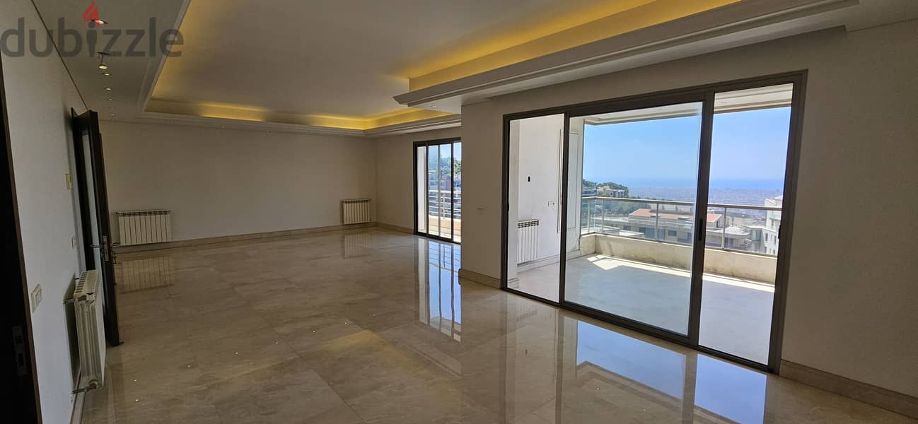 Apartment for sale in Yarzeh شقة للبيع في اليرزة 2