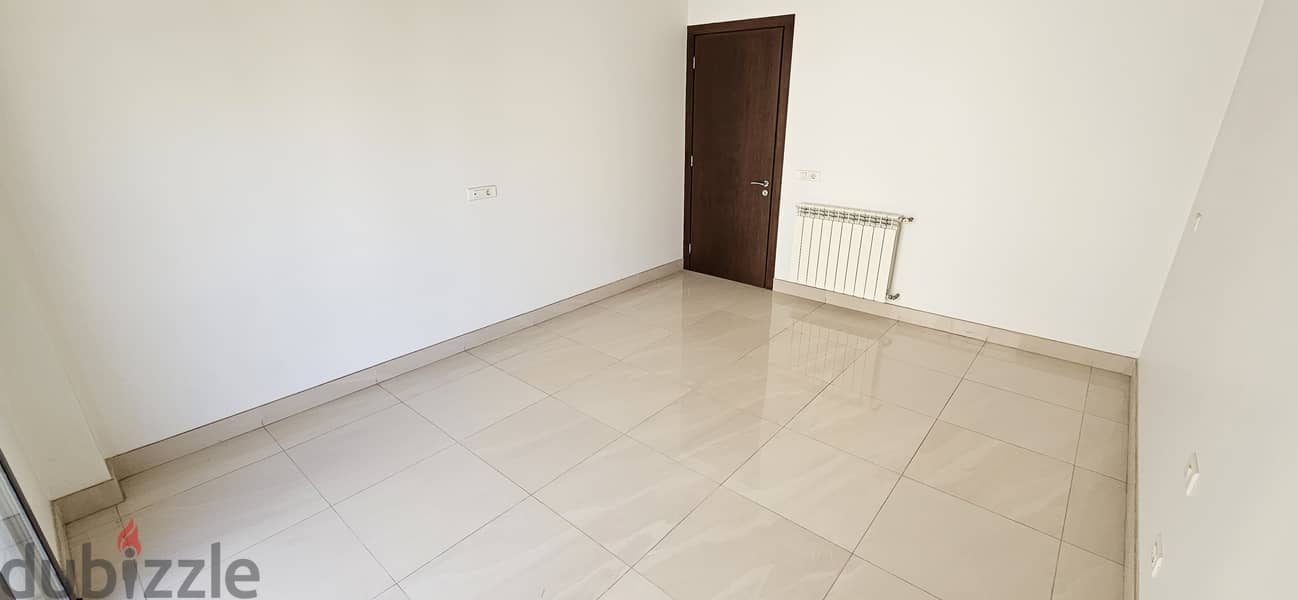 Apartment for sale in Yarzeh شقة للبيع في اليرزة 8