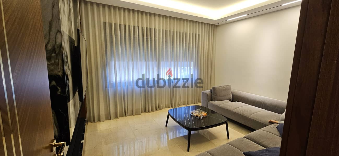 Apartment for sale in Hazmieh شقة فخمة للبيع في منطقة الحازمية 4