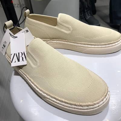 Zara Size 41 new with Tag