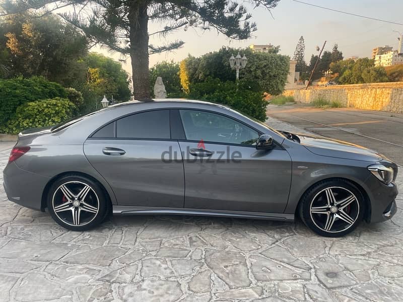 CLA 250 4matic look AMG sport 5