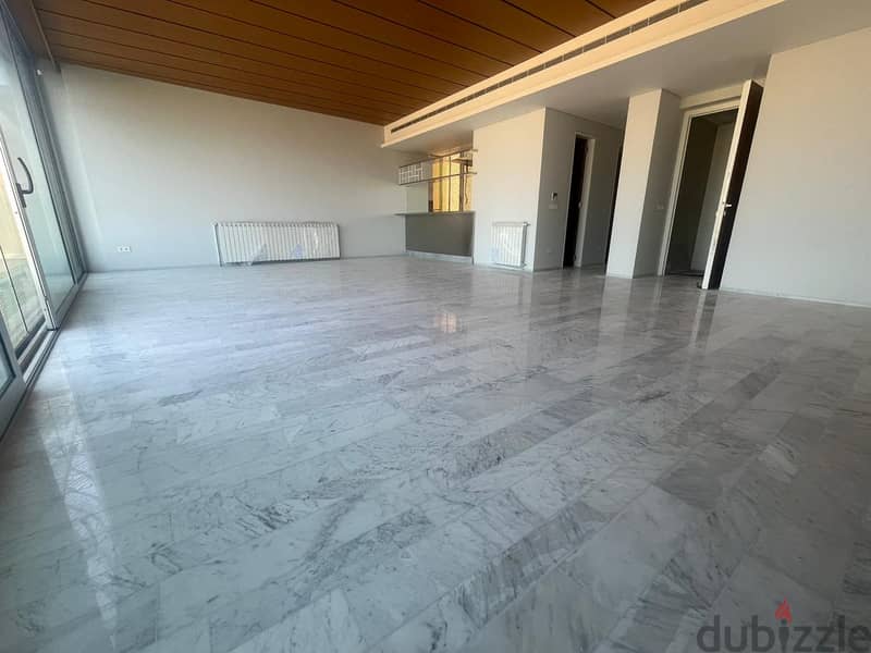 Modern Apartment For rent in badaro شقة حديثة مع آفاق حديقة هادئة 2