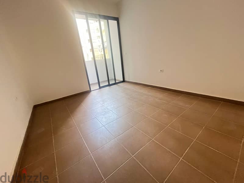 Apartment For Sale in Ras El Nabeh شقة جديدة للبيع في رأس النبع 3