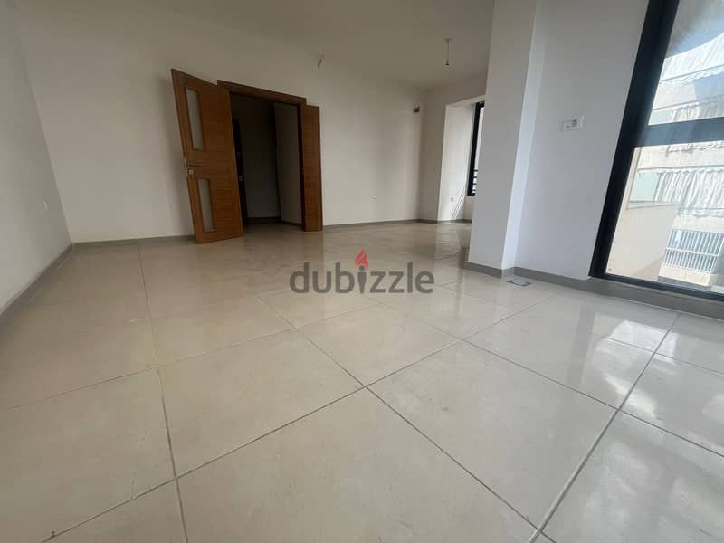 Apartment For Sale in Ras El Nabeh شقة جديدة للبيع في رأس النبع 5