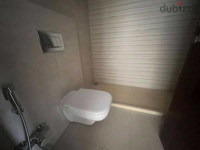 Apartment For Sale in Ras El Nabeh شقة مريحة للبيع في راس النبع 2