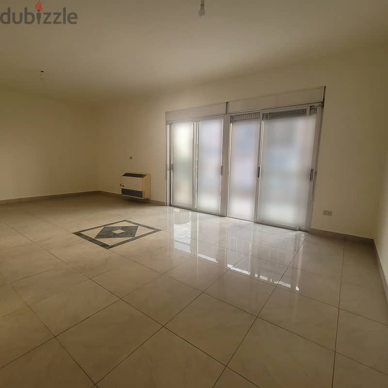 Apartment for rent in Naccacheشقة للايجار في النقاش 1