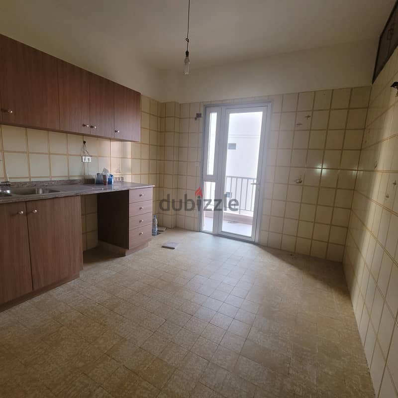 Apartment for rent in Naccacheشقة للايجار في النقاش 6