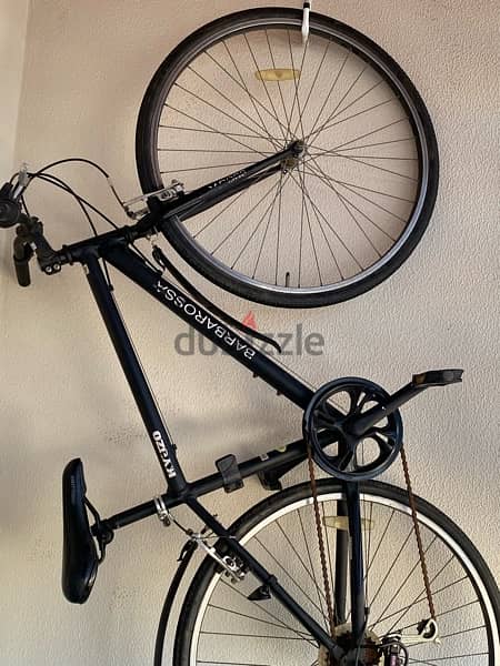 very clean bicycle for adult 1