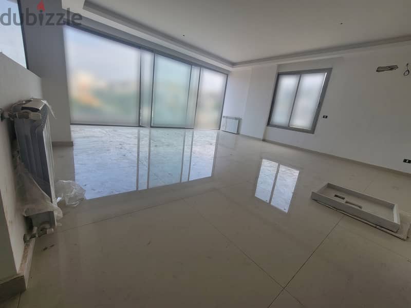 Apartment for sale in Naqqache شقة للبيع في النقاش 2