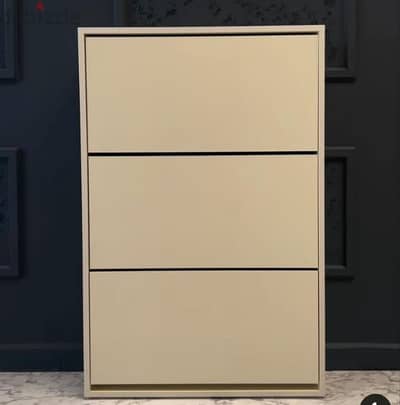 خزانة احذية سحب. Shoes cabinet