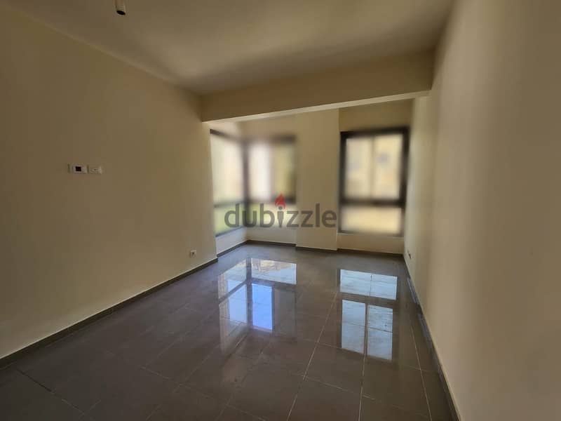 Office for Rent in Adlieh مكتب للإيجار 1