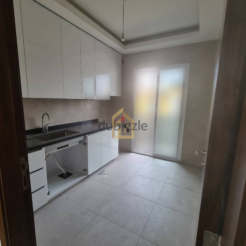 Apartment for sale in Achrafieh EA33 شقة للبيع في الأشرفية 1