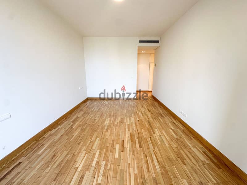 Spacious Apartment with Sea View for Sale in Saifi 9