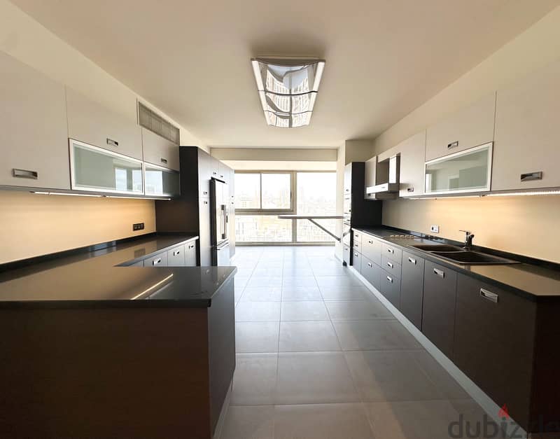 Elegant Spacious Apartment for Sale in Saifi 5