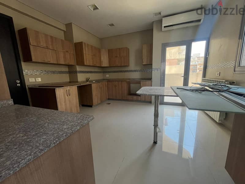 Duplex for Sale in Badaro دوبلكس مودرن للبيع في بدارو 3