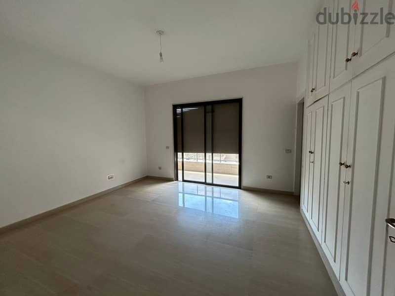 L15893-Spacious Decorated Apartment For Rent In Rawche 2