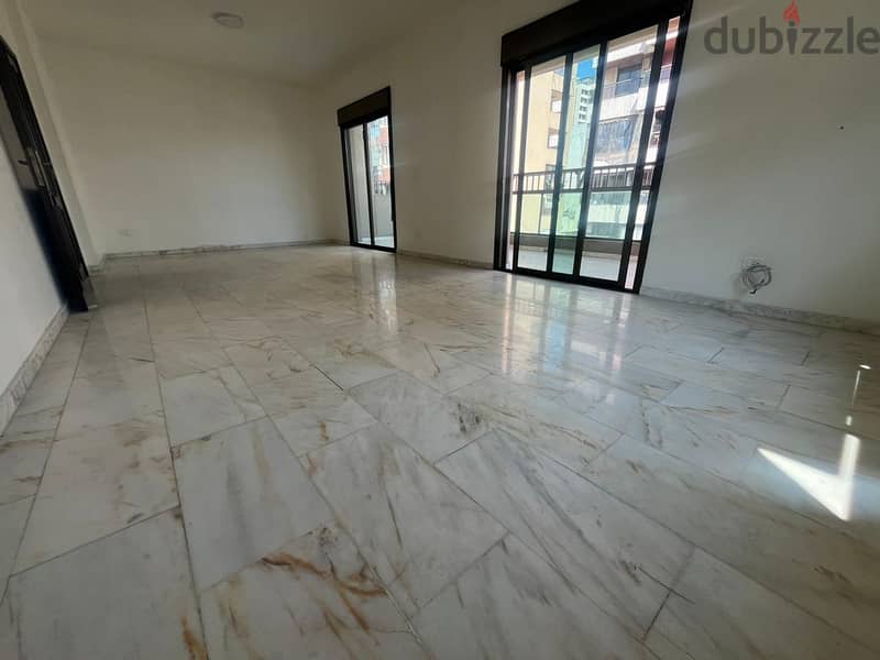 Apartment For Rent in Ras El Nabeh شقة مريحة للإيجار في راس النبع 0