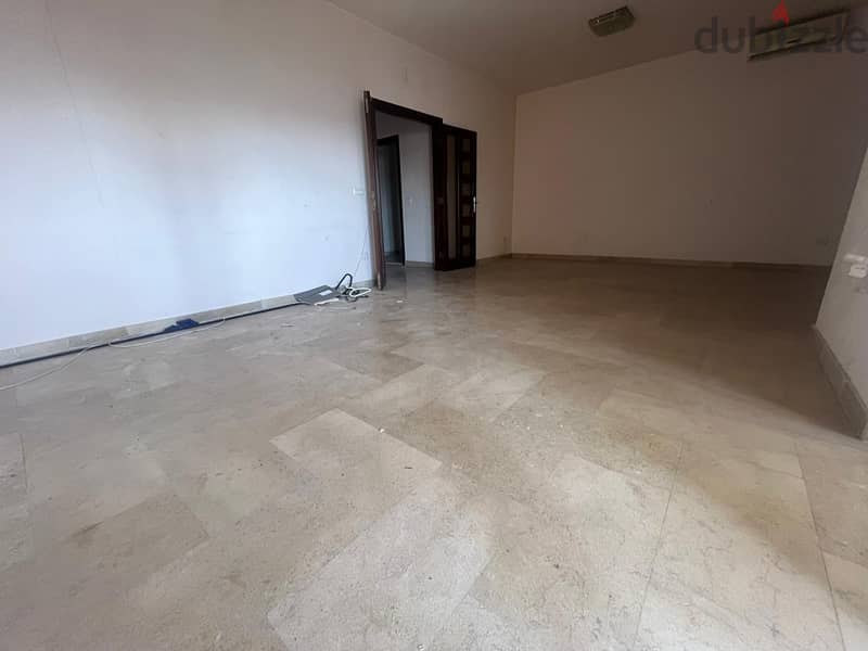 Apartment For Sale in Ras Nabeh شقة للبيع في رأس النبع 3