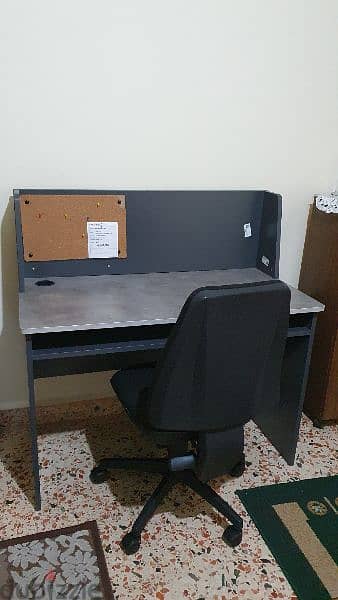 Office desk & chair 0