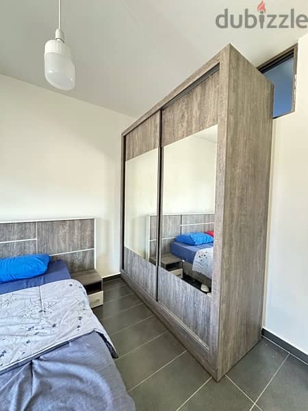 king size bedroom 6