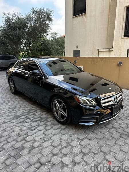 Mercedes E 300 4matic AMG-line 2017 black on black (clean carfax) 2