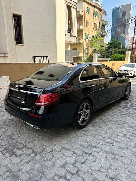 Mercedes E 300 4matic AMG-line 2017 black on black (clean carfax) 4