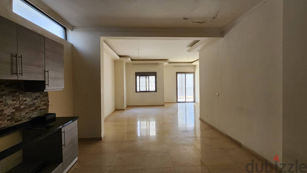 Apartment for sale in Boutchay شقة للبيع ب بوتشاي 4