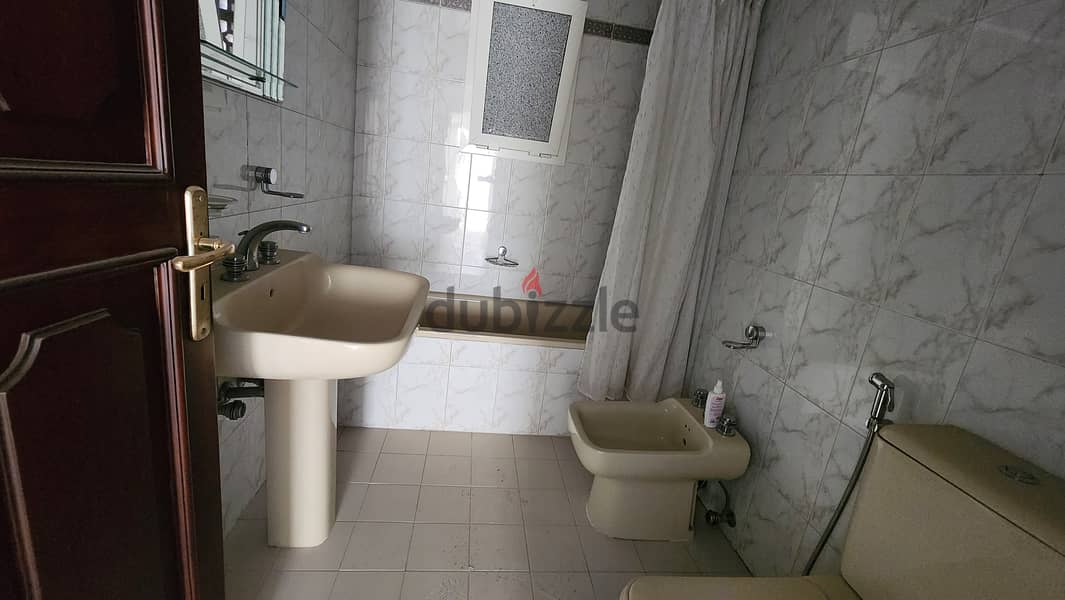 Apartment for Rent in Louaizeh شقة للإيجار في اللويزة 12