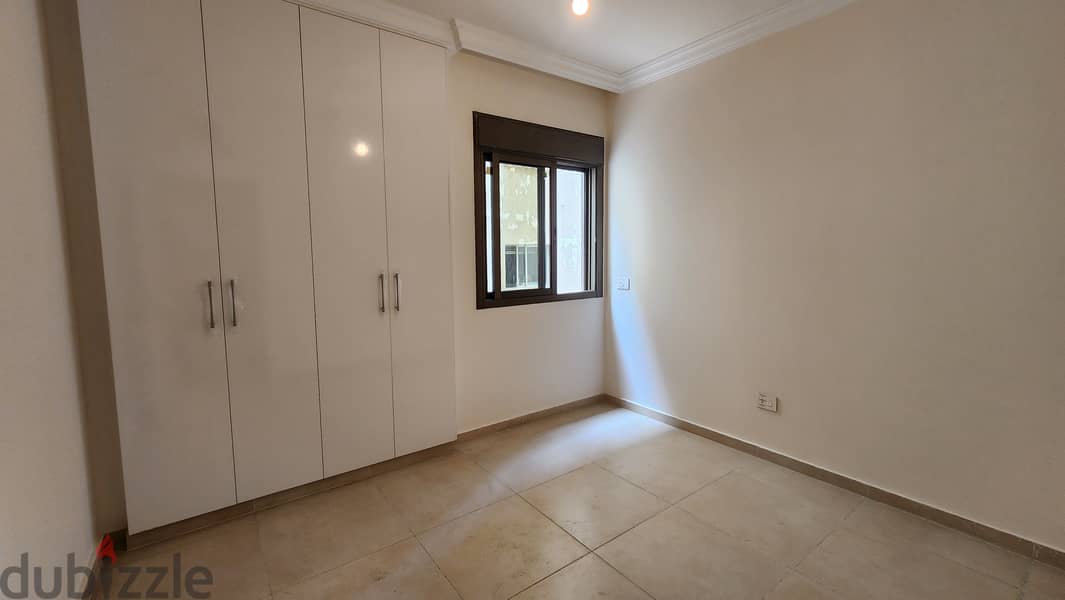 Apartment for sale in Baabda شقة للبيع في بعبدا 8