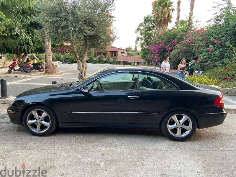 Mercedes-Benz CLK-Class 2003 2