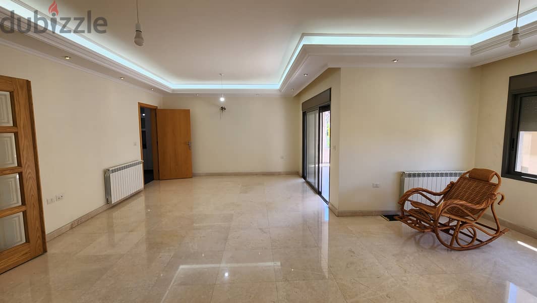 Apartment for sale in Louaizeh شقة للبيع في اللويزة 4