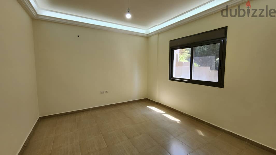 Apartment for sale in Louaizeh شقة للبيع في اللويزة 13